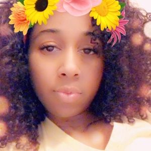 Meet your Posher, Tiana